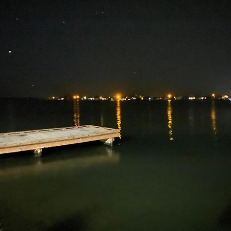 Lakeshore Inn Water Front モーゼスレイク エクステリア 写真