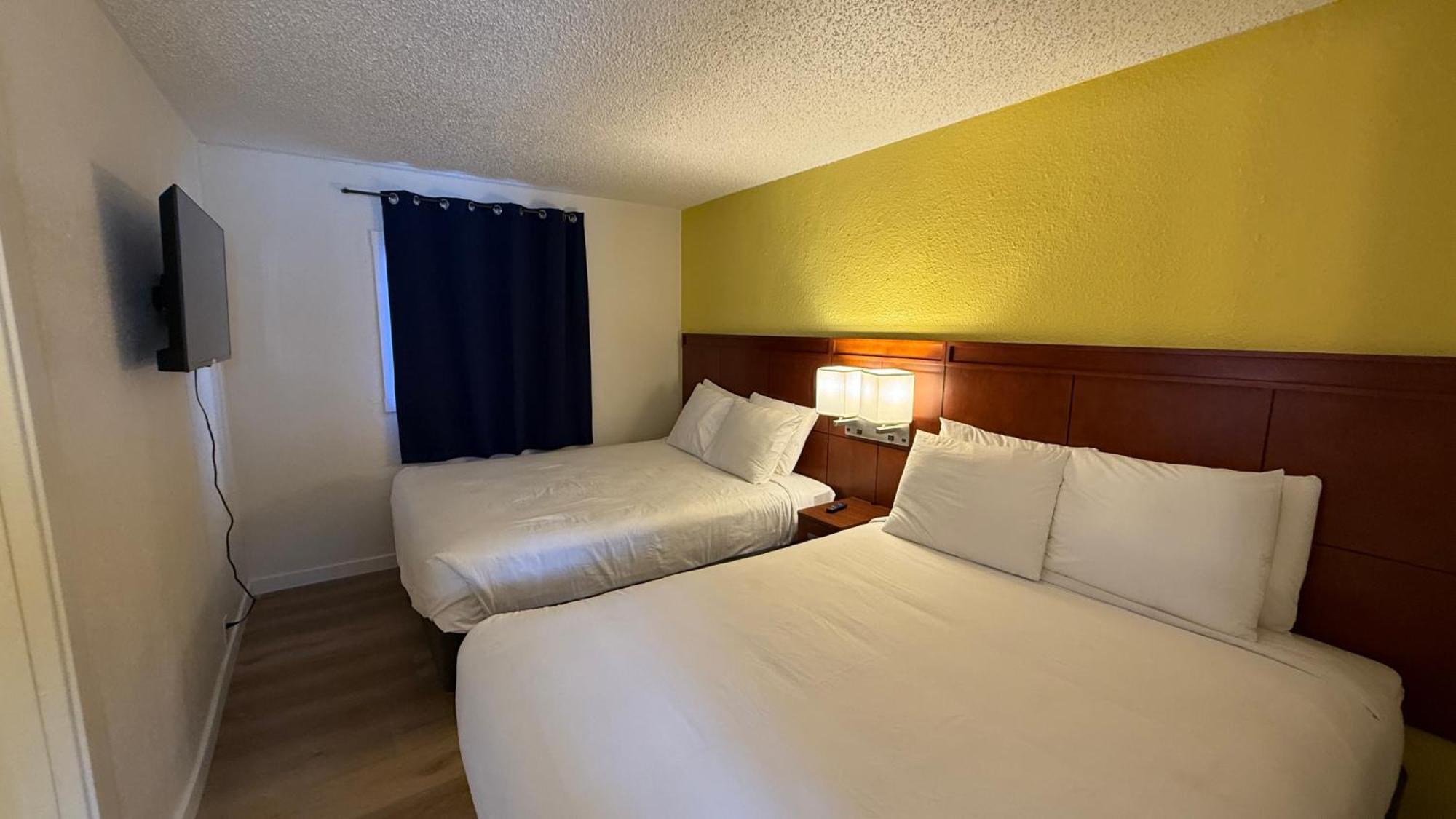 Lakeshore Inn Water Front モーゼスレイク エクステリア 写真